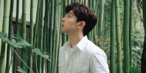 邓伦最新八卦爆料,邓伦新恋情曝光？神秘女友身份引热议